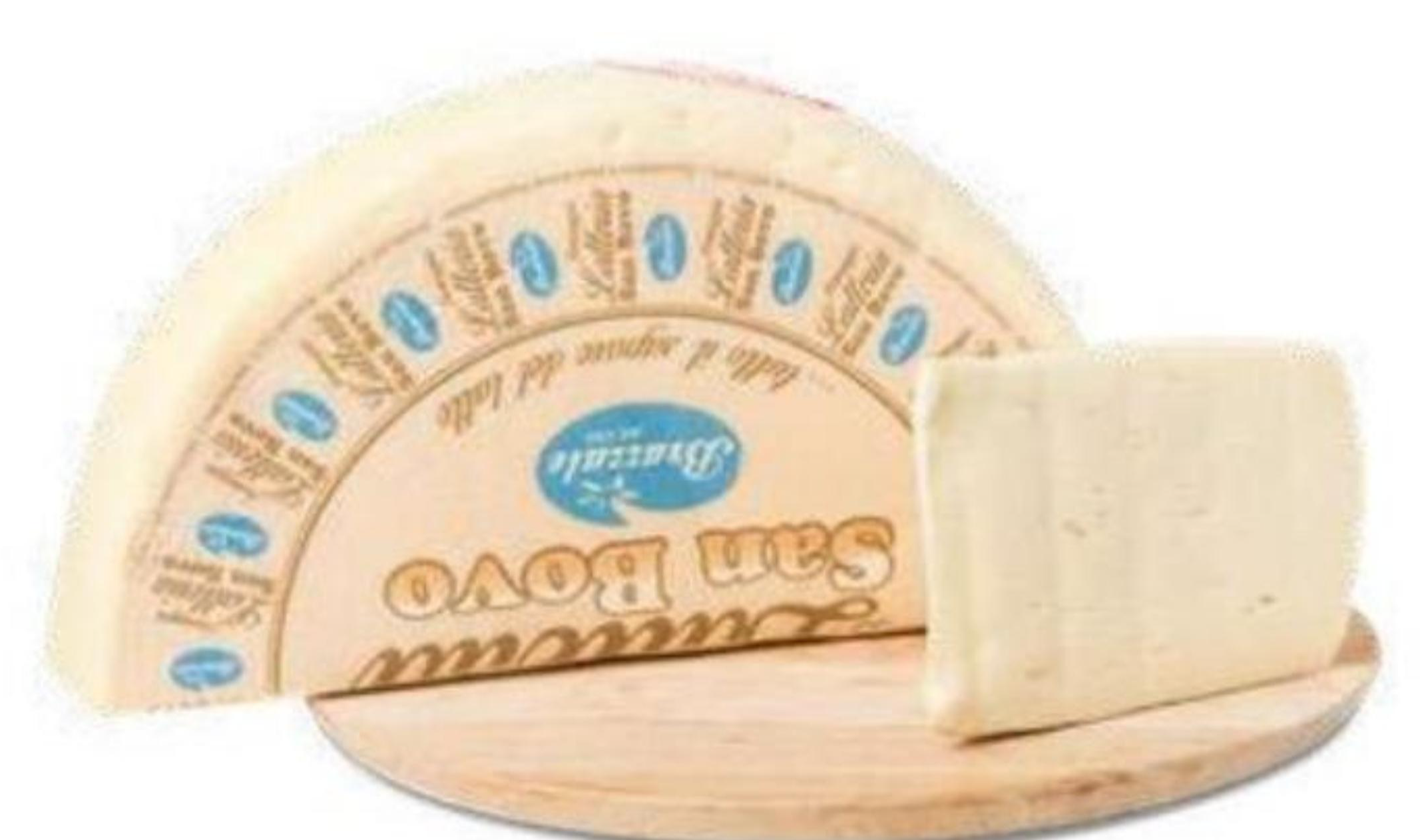 Latteria polutvrdi sir - Akcija u trgovini Eurospin